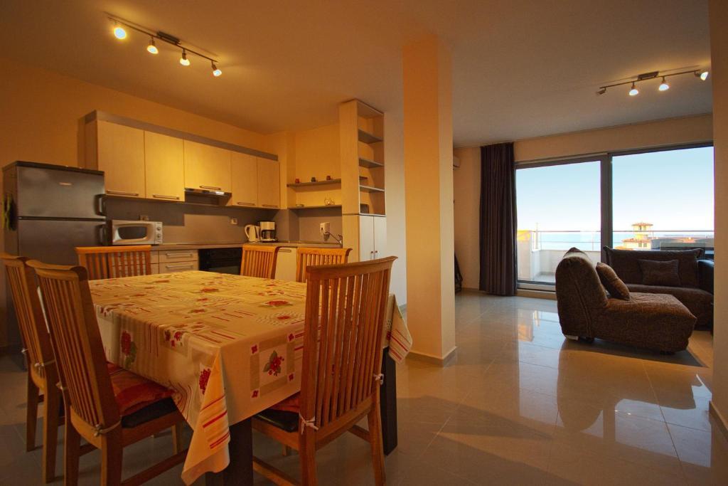 Seagarden Villa Resort Lozenets Bilik gambar